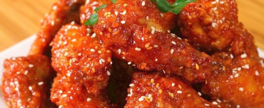 Bikin Nagih, Ini Resep Yangnyeom Tongdak Olahan Ayam Khas Korea!