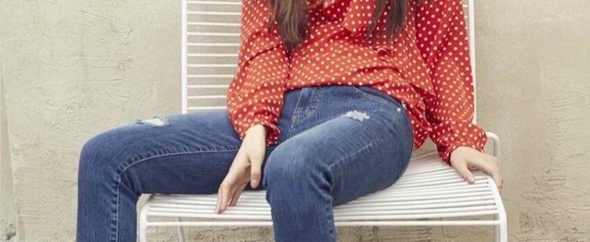 10 Ide Mix and Match Jeans ala Bae Suzy untuk Tampil Simpel