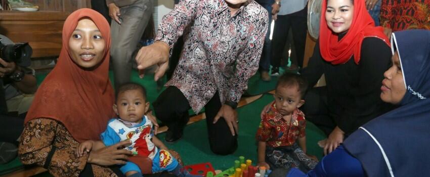 Temui Ibu Hamil dan Lansia, Puti Sosialisasi "Nutrisi Makmur"