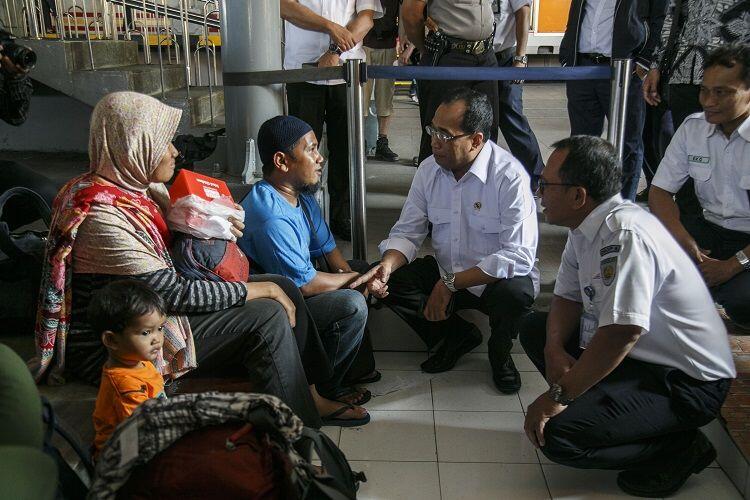Menhub Pastikan Bandara, Terminal, Stasiun Siap Hadapi Puncak Mudik