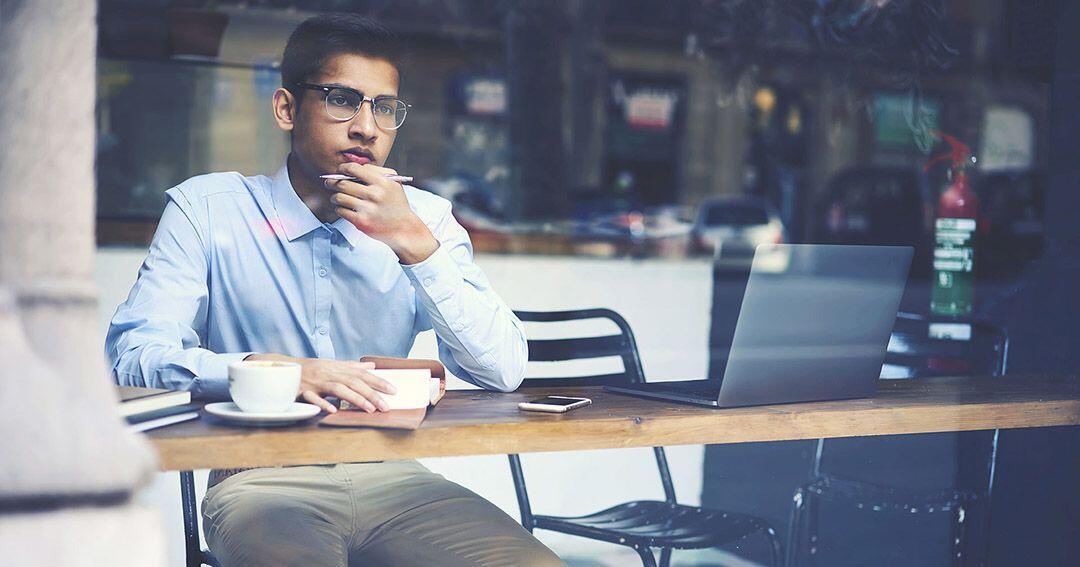 Ini 7 Alasan Kenapa Millennials Suka Mengerjakan Tugas di Kafe