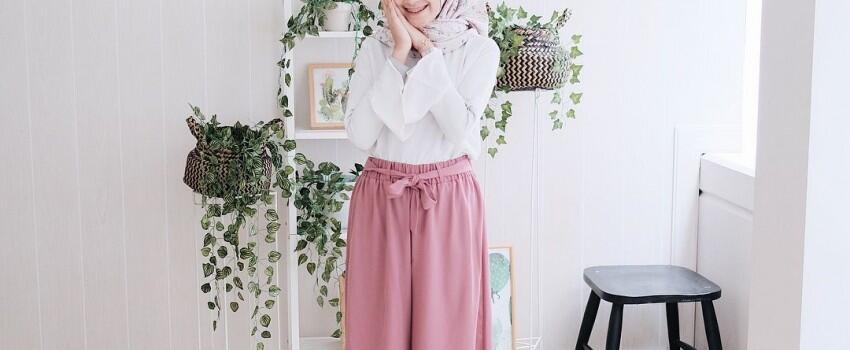 10 Style ala Selebgram Sari Endah Pratiwi, Bisa Ditiru Buat Ngampus