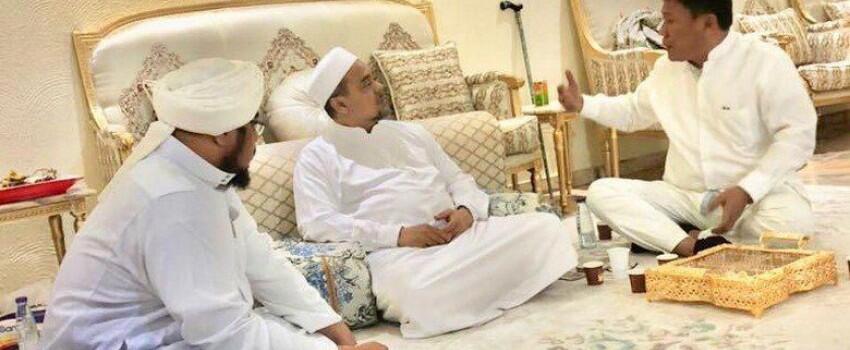 3 Pesan Rizieq Setelah Bertemu dengan Amien Rais dan Prabowo