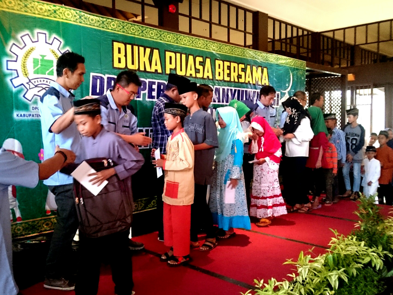 Buka Bersama & Santunan Anak Yatim Piatu PERPADI Banyuwangi
