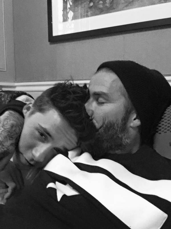 Bapak Rasa Sohib, Potret Keakraban David dan Brooklyn Beckham Ini Bikin Iri!