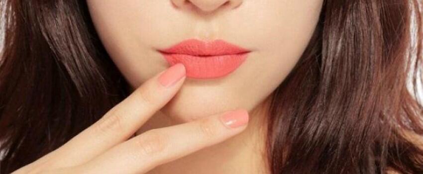 Ini 7 Alasan Kenapa Lipcream Lebih Diminati Ketimbang Lipstik