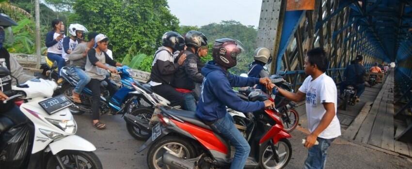 Jadi Musafir Selama Mudik, Begini Aturan Salat dan Puasanya