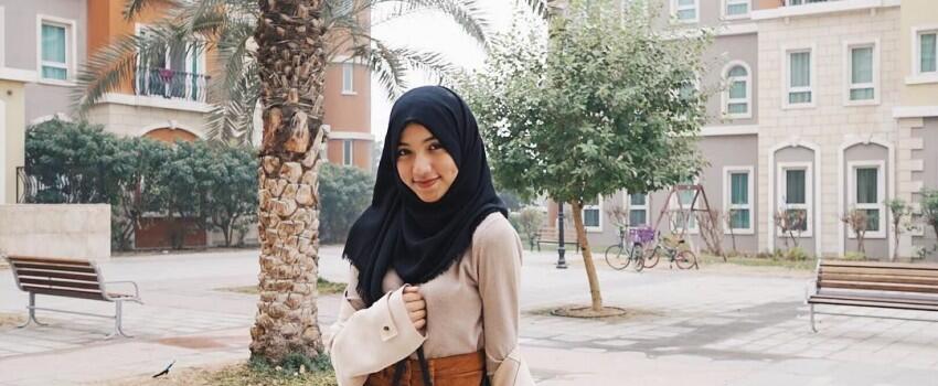 Patut Dicontoh, 10 Outfit Keren ala Selebgram Safina Darin Al-athrus