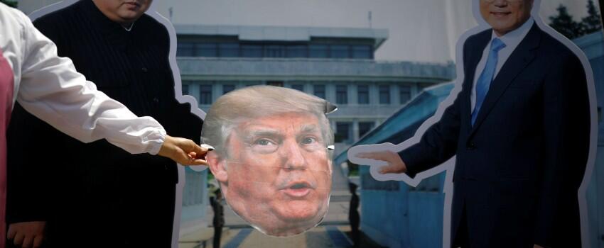 Singapura Siapkan Medali Emas untuk Trump dan Kim Jong-un