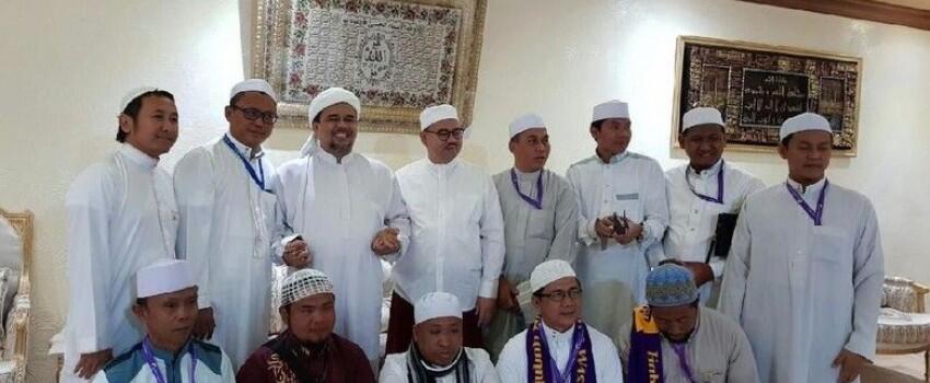 Selama di Mekkah, Ini 5 Politisi yang Pernah Bertemu Rizieq Shihab