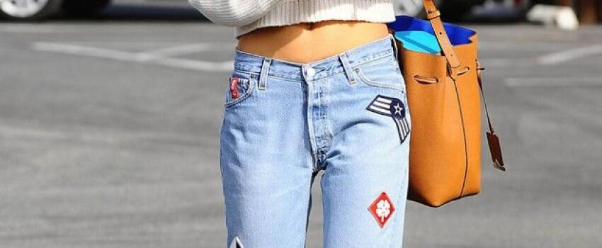 10 Gaya Inspirasi dengan Jeans ala Supermodel Alessandra Ambrosio, Kece!
