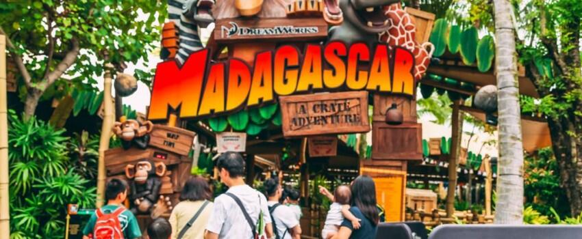 9 Potret Petualangan di Universal Studio Singapura, Seru Abis!