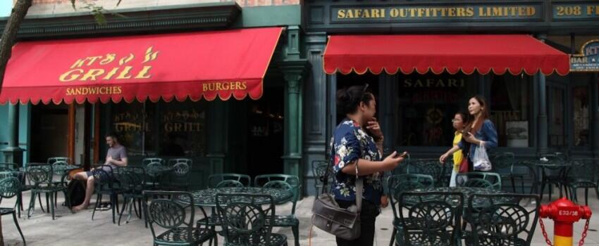 9 Potret Petualangan di Universal Studio Singapura, Seru Abis!