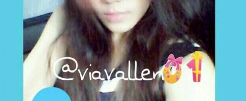 Dalam 9 Foto Lawas Ini Via Vallen Sepintas Mirip Ayu Ting Ting deh