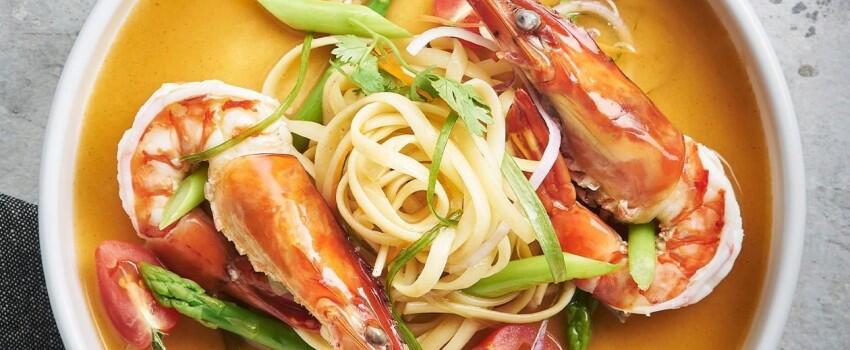 Super Segar, Yuk Bikin Sup Tom Yam ala Rempah Indonesia!