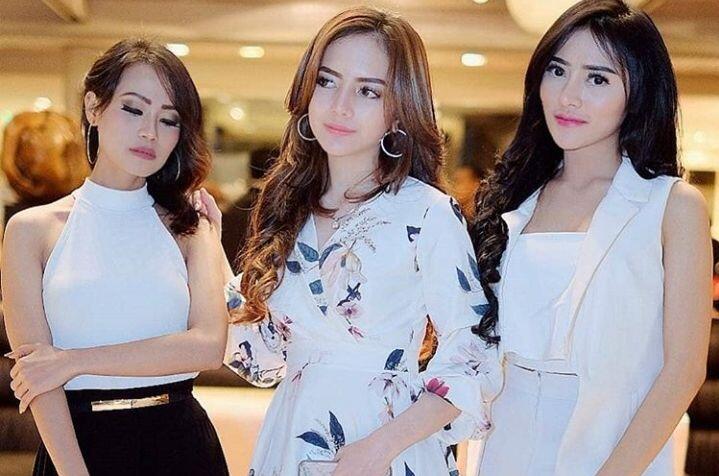 5 Fashion ‘Gembel’ Yang Bikin Orang Tampil Kayak Pengemis, Harganya Super Mahal!