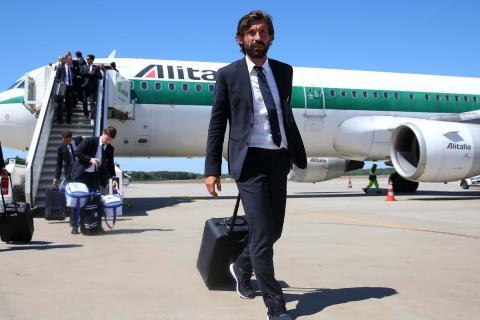 5 Pemain Sepak Bola Yang Lahir Dari Keluarga Kaya No 1 Punya Istana