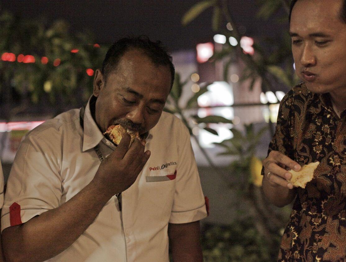 13 Potret Buka Bersama di Crown Prince Hotel Surabaya, Bikin Kerasan!
