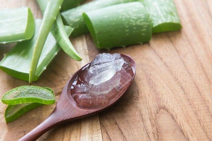Punya Jerawat Meradang? Kempeskan dengan 5 Bahan Tanpa Kimia Ini