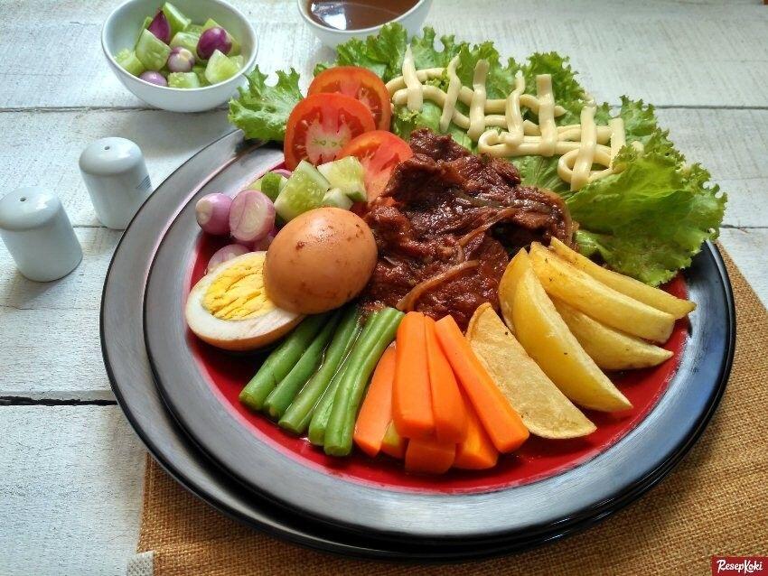 Selain Donat Indomie, 10 Kombinasi Fusion Makanan Ini Gak Kalah Unik!