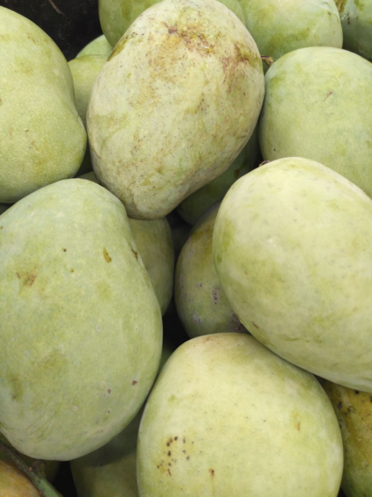 Nutrisi Dalam Buah Mangga, Nanas, Melon Dan Semangka