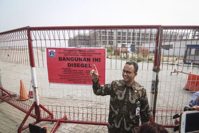Pemprov DKI segel bangunan di Pulau D hasil reklamasi