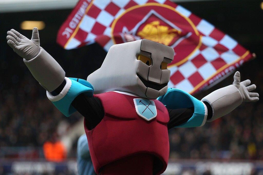 5 Maskot Klub Paling Populer di Dunia Sepak Bola