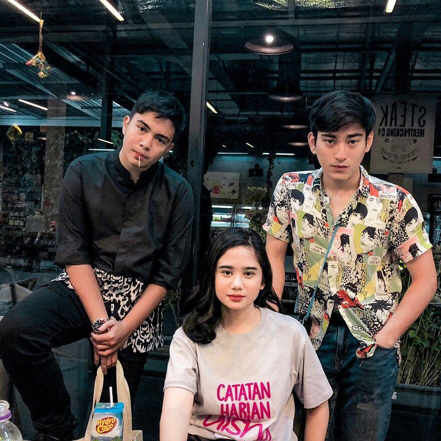 Bikin Kangen, 10 Foto Buka Bersama Para Pemain Catatan Harian Aisha