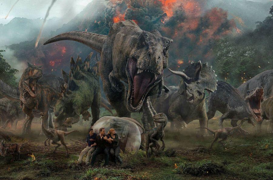 Seru, Tapi Ada 7 Kelebihan & Kekurangan Jurassic World: Fallen Kingdom