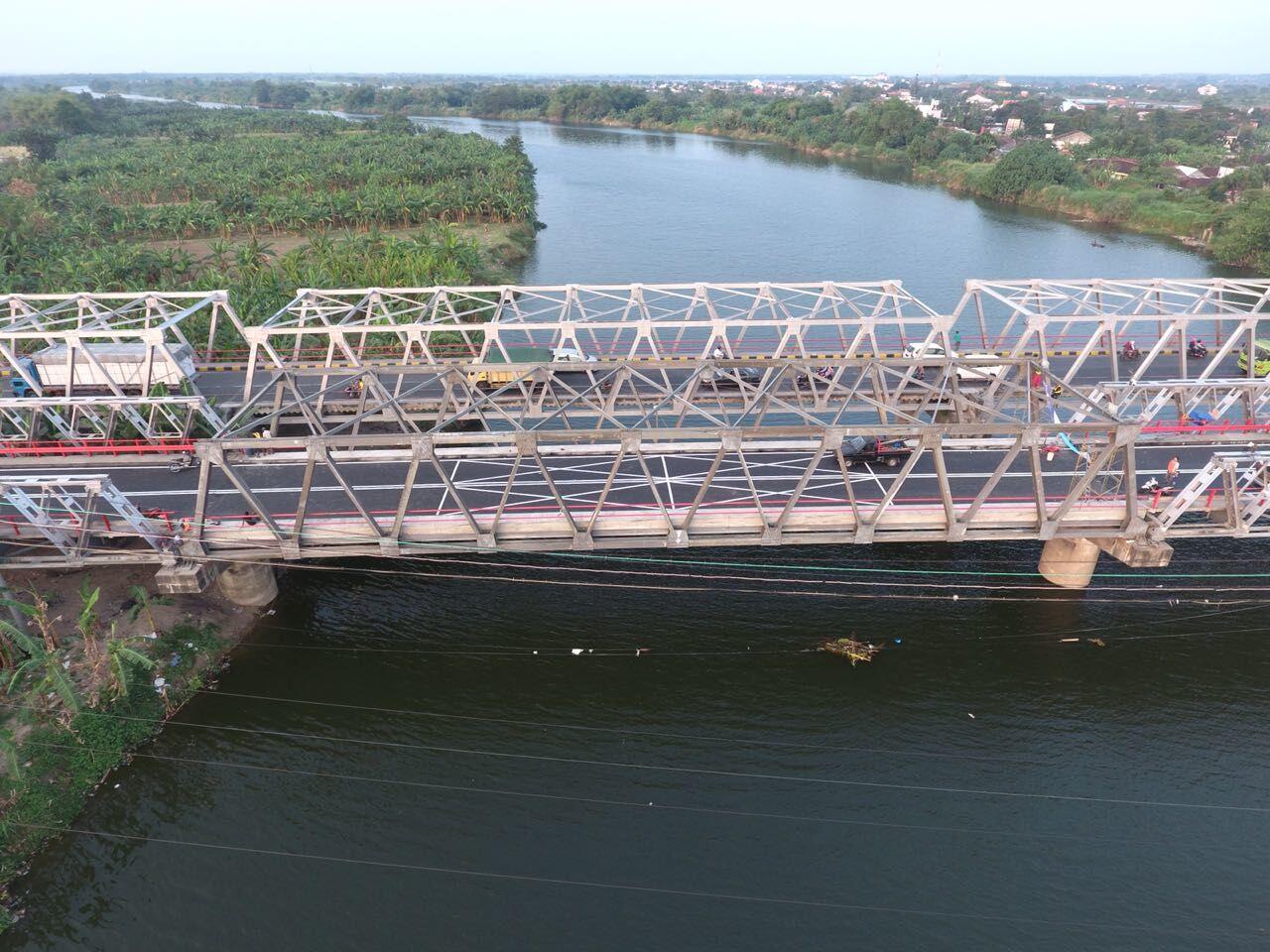 Begini Indahnya Jembatan Cincin di Jalur Pantura