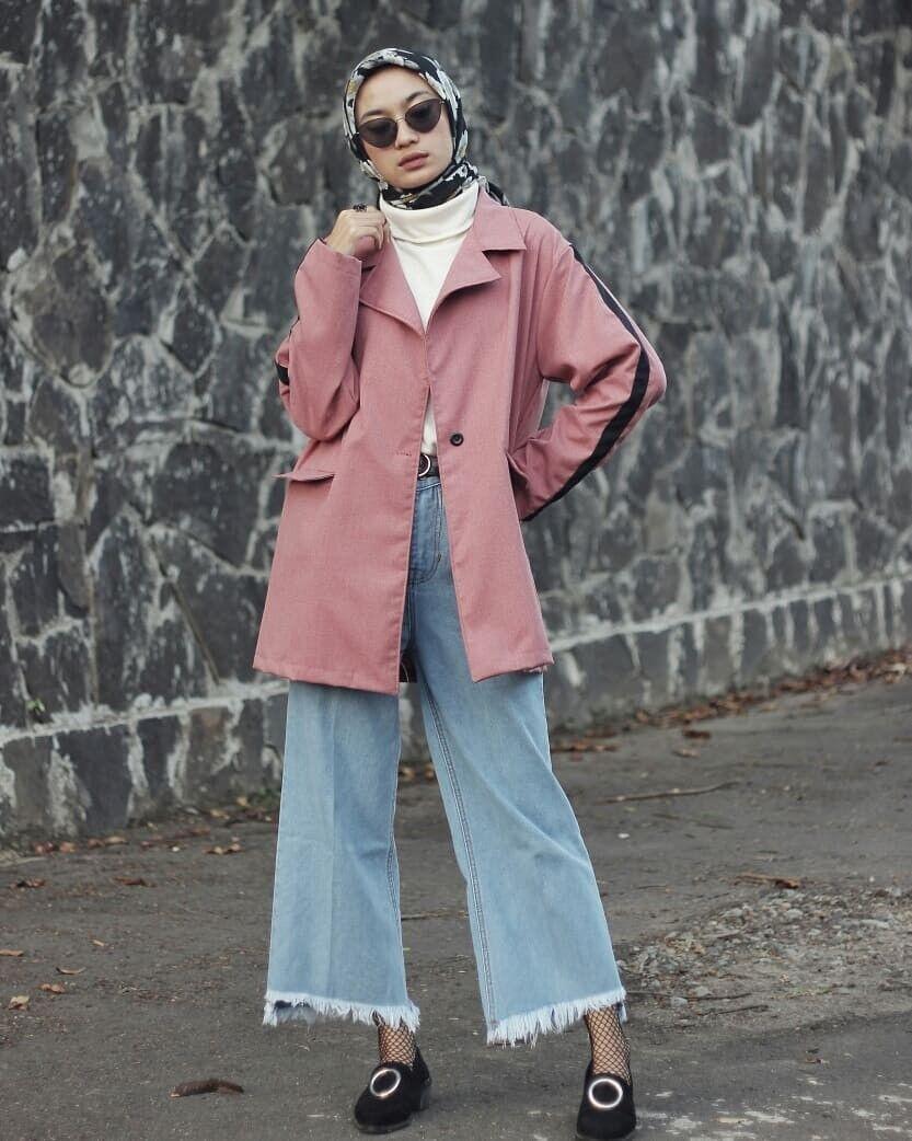 10 Ide Mix n Match dengan Outer Bagi Hijabers, Solusi Tampil Elegan Nih