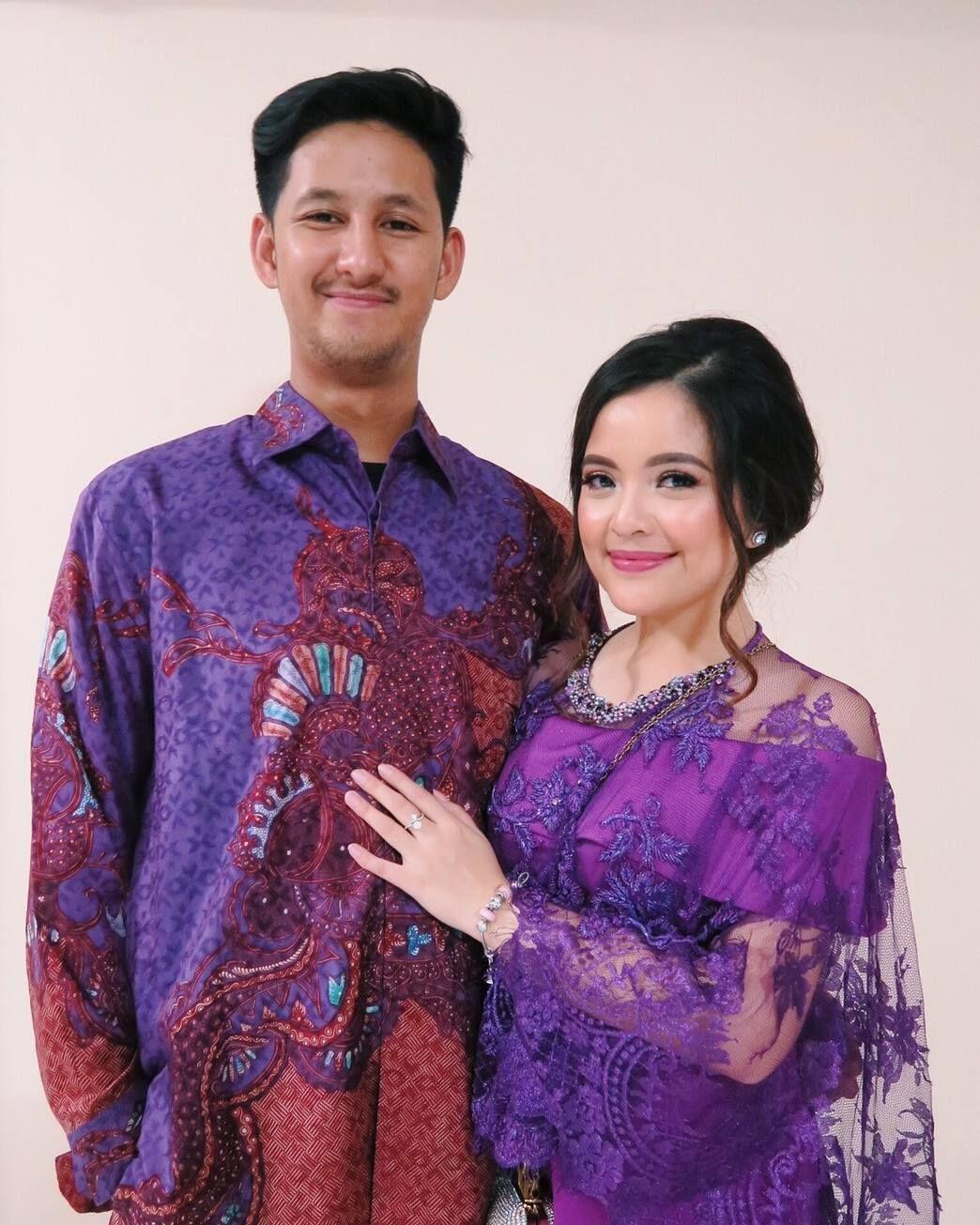 10 Gaya Simpel Randi Bachtiar, Pria Penakluk Hati Tasya Kamila