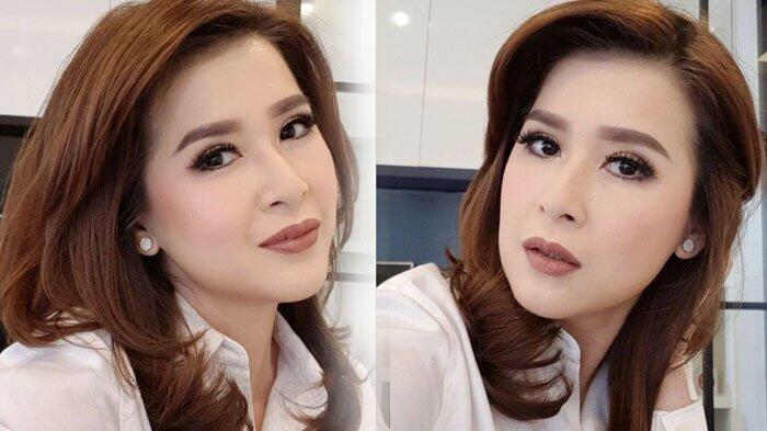 Grace Natalie & Pose Sensual di Atas Meja Rapat