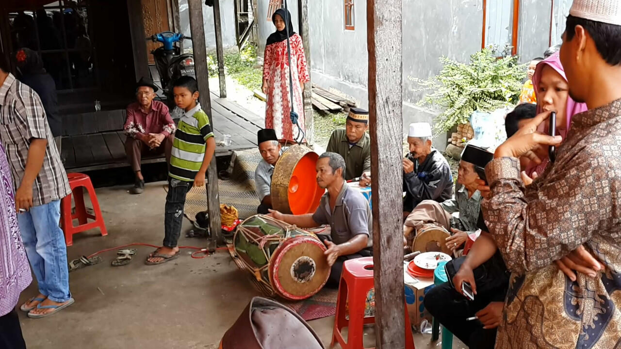 Atraksi SIlat Kuntau Melepas Ikatan Hanya Semenit