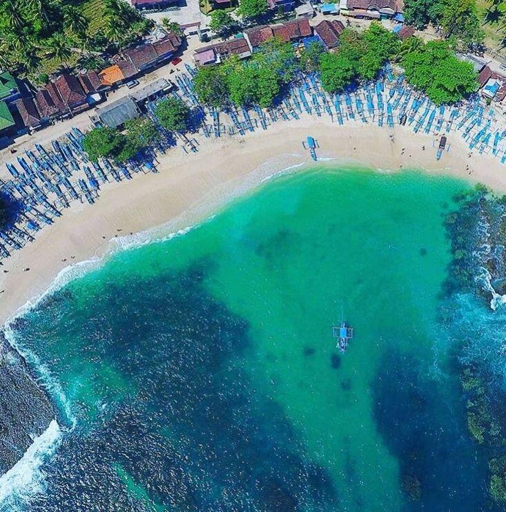 8 Pantai Cantik yang Bisa Kamu Temui Saat Mudik Via Jalur Pansela