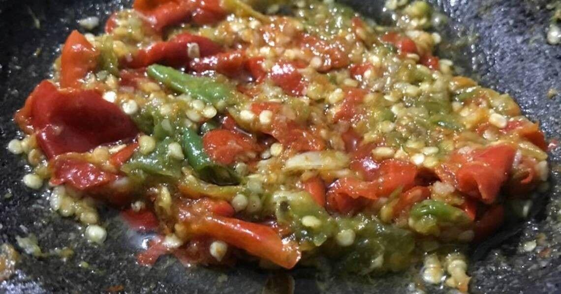 12 Resep Sambal yang Menggoda Selera Makan, Pedasnya Menggigit