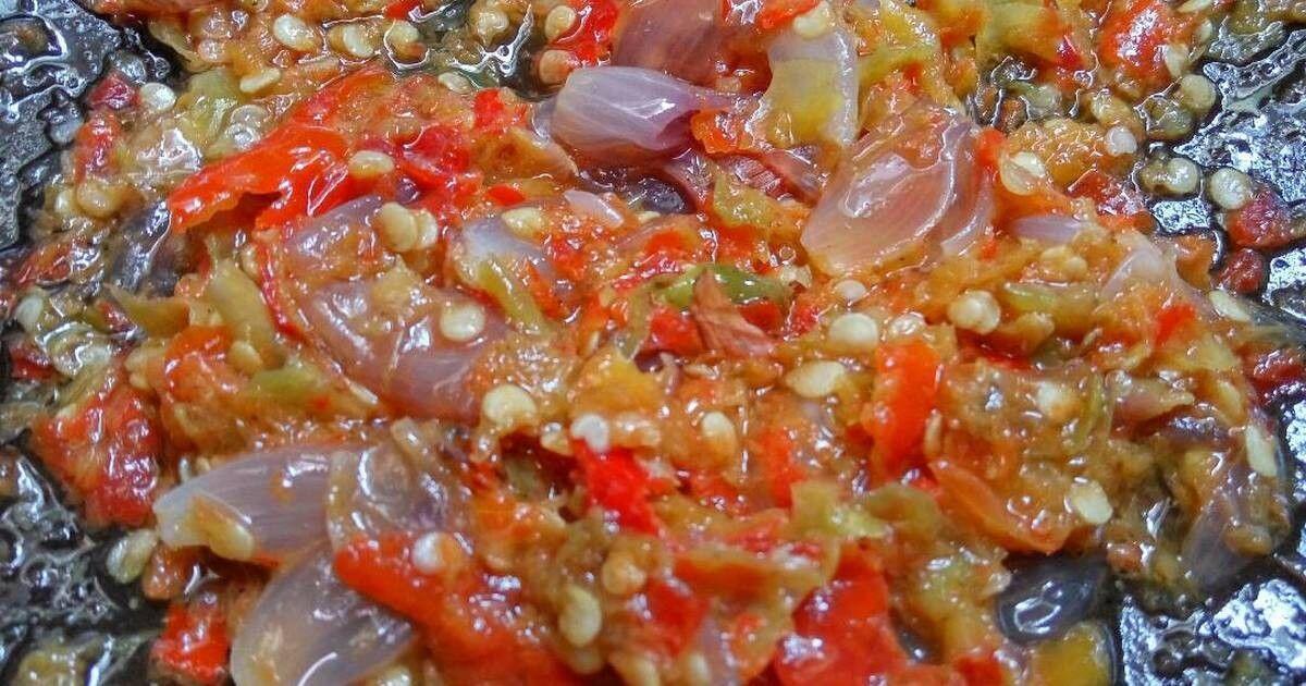 12 Resep Sambal yang Menggoda Selera Makan, Pedasnya Menggigit