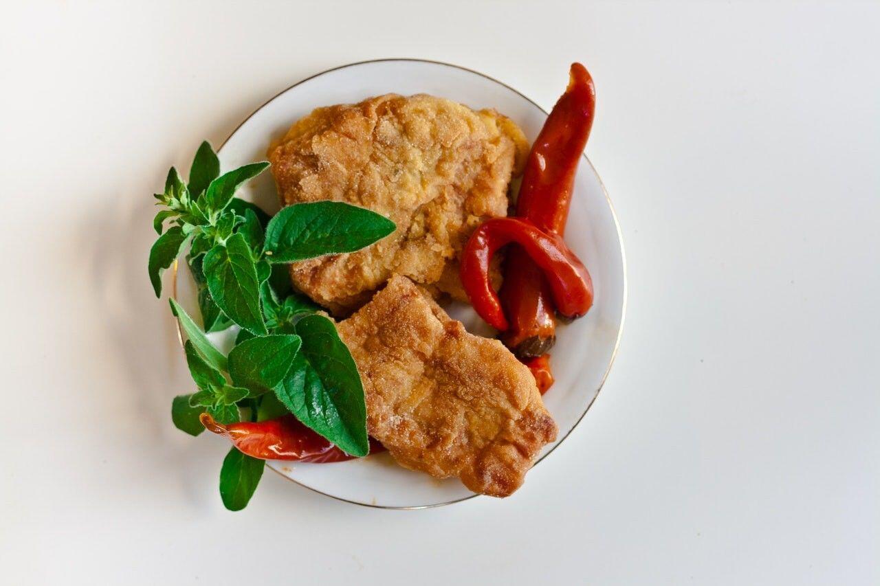 6 Makanan yang Wajib Dihindari Cewek agar Sistem Reproduksinya Subur