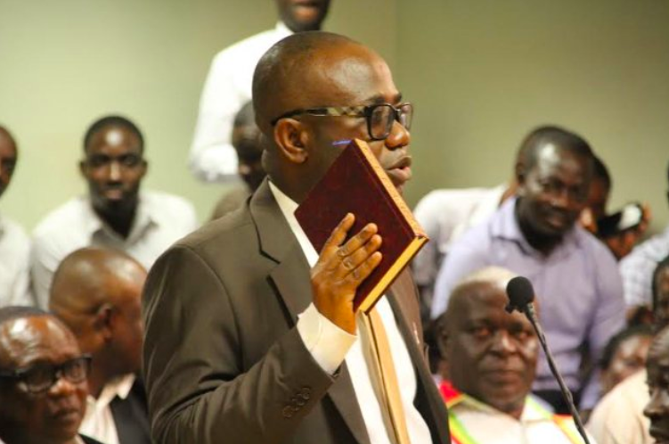 Presidennya Terima Suap, Federasi Sepak Bola Ghana Dibubarkan
