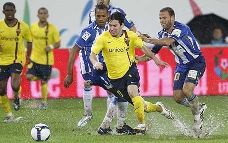 Banyak Yang Tak Percaya??padahal Ini 5 Kelakuan Lionel Messi Di Lapangan!!