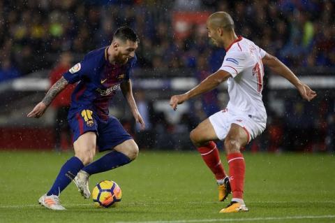 Banyak Yang Tak Percaya??padahal Ini 5 Kelakuan Lionel Messi Di Lapangan!!
