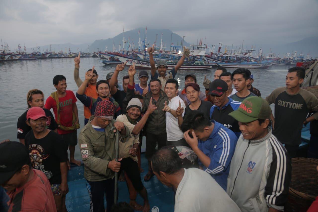 Emil Janjikan Jaminan Kecelakaan pada Nelayan Trenggalek