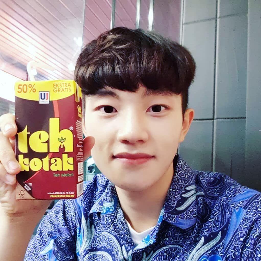 Viral Oppa Unyu Parodi Iklan Ramayana, Ini 10 Potret Manis Vincent HM
