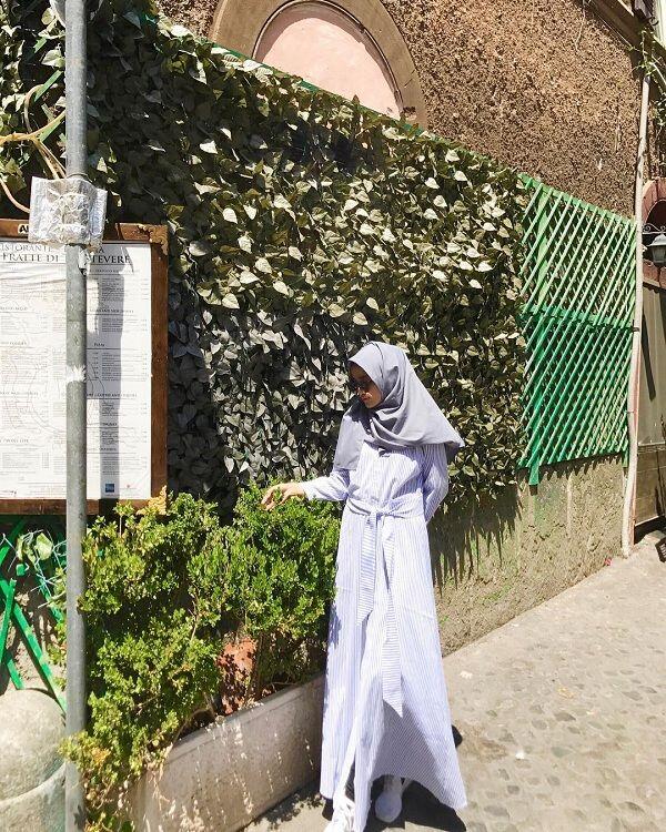 10 Inspirasi Hijab Wirda Mansur Cocok untuk Remaja yang Baru Berhijab