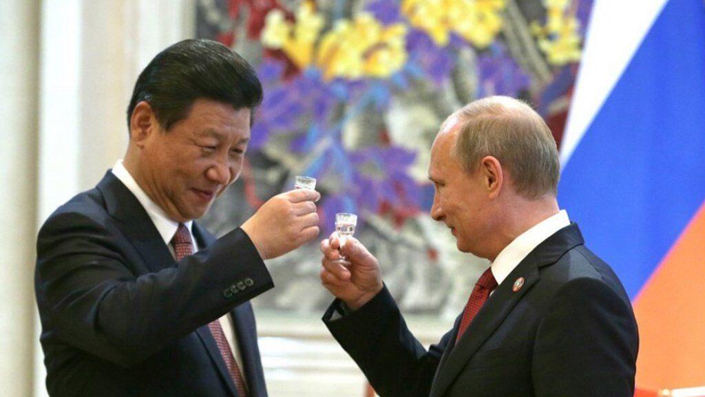 Presiden Putin Dianugerahi Medali Persahabatan dari PM Xi Jinping