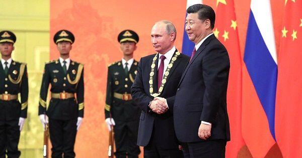 Presiden Putin Dianugerahi Medali Persahabatan dari PM Xi Jinping