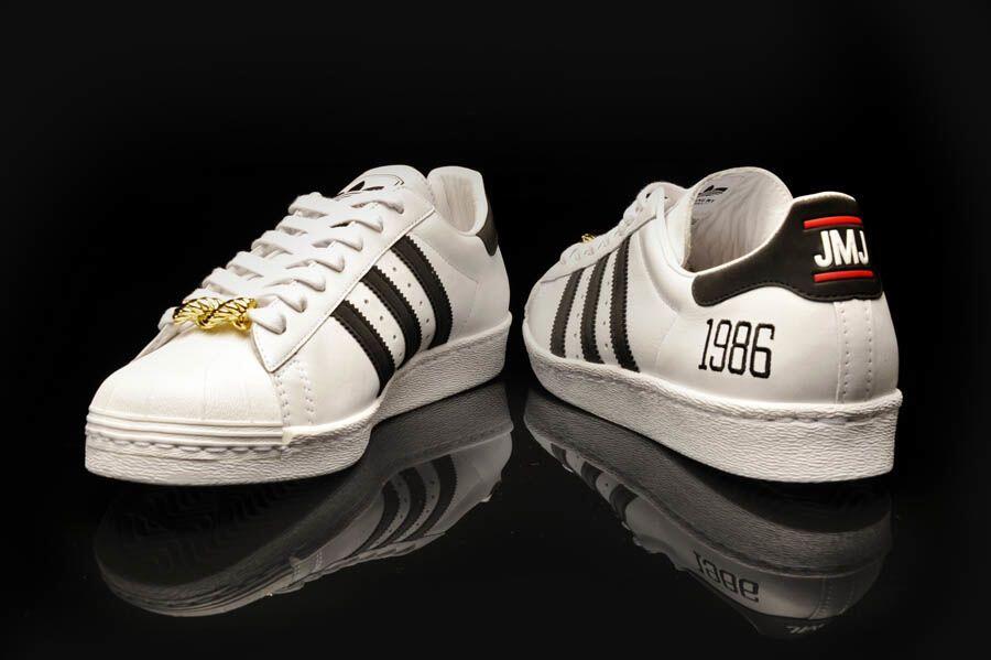 13 Sepatu x Musisi yang Keren dan Terbatas, Must Have It!