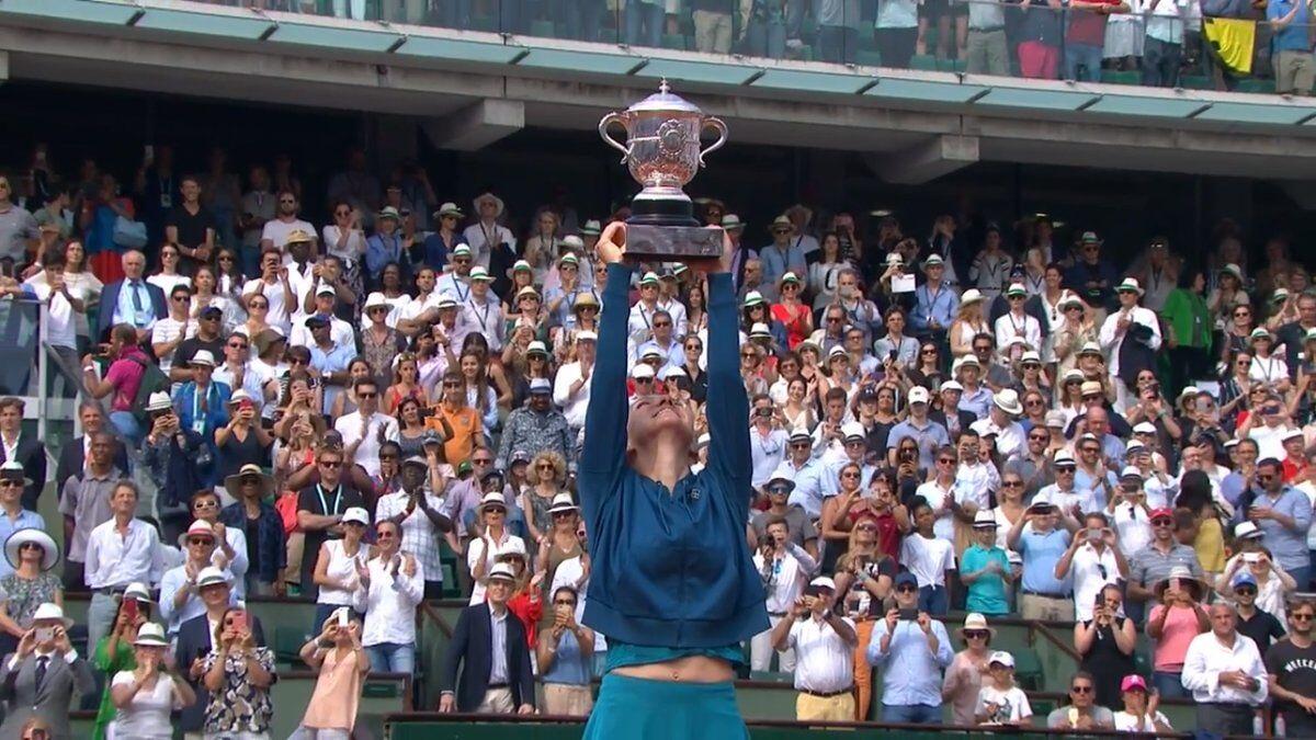 Simona Halep Berhasil Menaklukkan Sloane Stephens di Prancis Terbuka