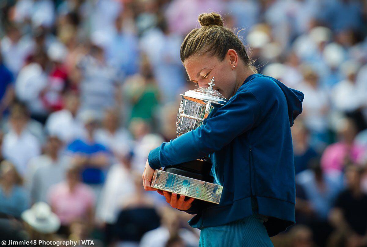 Simona Halep Berhasil Menaklukkan Sloane Stephens di Prancis Terbuka