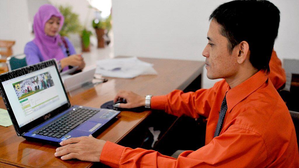 7 Profesi yang Paling Harus Tahan Sabar Selama Puasa